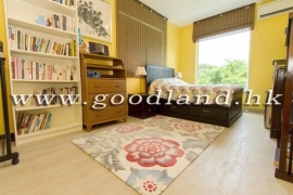 SAI KUNG Greenery Sea View Lawn Garden House For Sale
