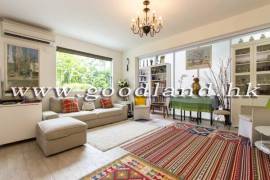SAI KUNG Greenery Sea View Lawn Garden House For Sale