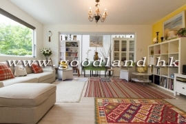 SAI KUNG Greenery Sea View Lawn Garden House For Sale