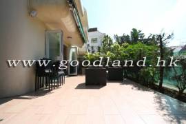 SAI KUNG Sea View Pool Complex House For Sale | 2 Parking Spaces