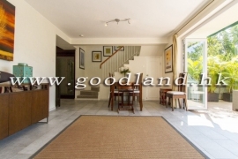 SAI KUNG Sea View Pool Complex House For Sale | 2 Parking Spaces