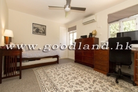 SAI KUNG Sea View Pool Complex House For Sale | 2 Parking Spaces