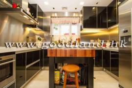 SAI KUNG End House Sea View Garden House For Sale