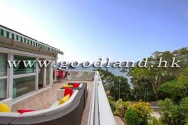 SAI KUNG End House Sea View Garden House For Sale