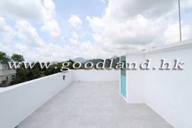 SAI KUNG Mid-Level Resort Style House For Sale | Communal Pool
