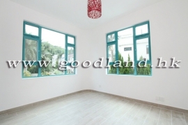 SAI KUNG Mid-Level Resort Style House For Sale | Communal Pool