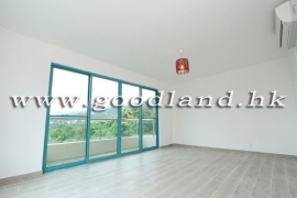 SAI KUNG Mid-Level Resort Style House For Sale | Communal Pool