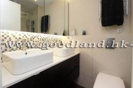SAI KUNG Renovated Pool Complex House For Sale | Equipped Kitchen