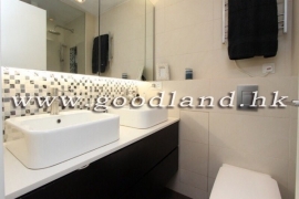 SAI KUNG Renovated Pool Complex House For Sale | Equipped Kitchen