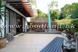 SAI KUNG Renovated Gated Community House For Sale | Communal Pool