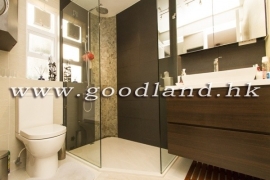 SAI KUNG Renovated Gated Community House For Sale | Communal Pool
