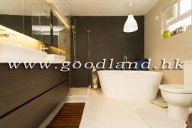 SAI KUNG Renovated Gated Community House For Sale | Communal Pool