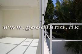 SAI KUNG Sea View Pool Complex House For Sale | 3 En-Suites