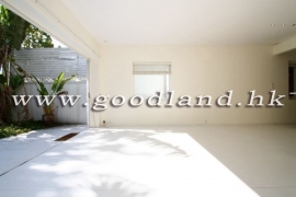 SAI KUNG Sea View Pool Complex House For Sale | 3 En-Suites
