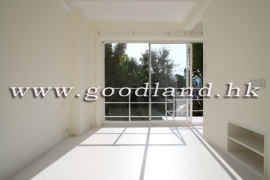 SAI KUNG Sea View Pool Complex House For Sale | 3 En-Suites