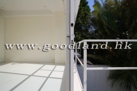 SAI KUNG Sea View Pool Complex House For Sale | 3 En-Suites