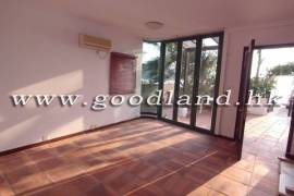 SAI KUNG Waterfront Sea View Village House For Sale