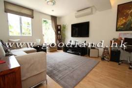 SAI KUNG Renovated Sea View Village House For Sale