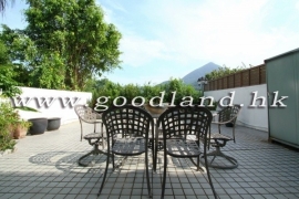 SAI KUNG Pool Complex Garden House For Sale | Greenery View