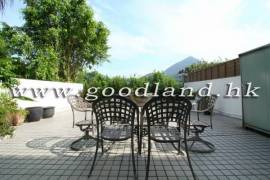 SAI KUNG Pool Complex Garden House For Sale | Greenery View