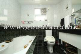 SAI KUNG Pool Complex Garden House For Sale | Greenery View