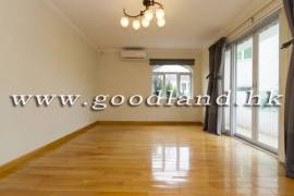 SAI KUNG Detached Fenced Garden House For Sale