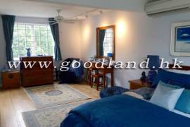 SAI KUNG Renovated Garden Village House For Sale