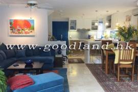 SAI KUNG Renovated Garden Village House For Sale
