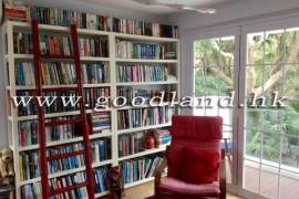 SAI KUNG Renovated Garden Village House For Sale