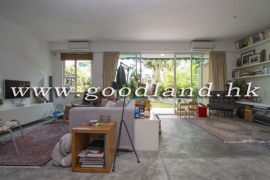 SAI KUNG Lower Duplex Garden House For Sale