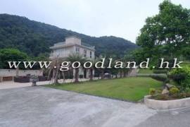SAI KUNG Rare Renovated Village House For Sale