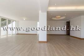 SAI KUNG Sea View Garden Village House For Sale