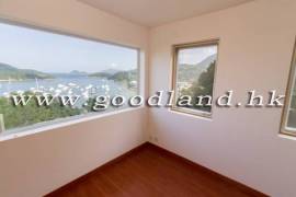 SAI KUNG Sea View Garden Village House For Sale