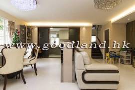 SAI KUNG Detached Garden Village House For Sale