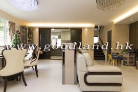 SAI KUNG Detached Garden Village House For Sale
