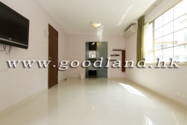 SAI KUNG Convenient Village House For Sale | Garden & Helper Room