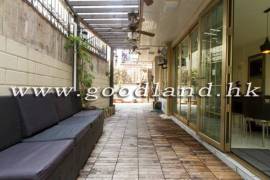 SAI KUNG Convenient Village House For Sale | Garden & Helper Room