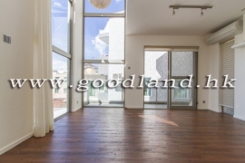 SAI KUNG Detached Village House For Sale | Sea View & High Ceiling
