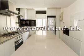 SAI KUNG Detached Village House For Sale | Sea View & High Ceiling