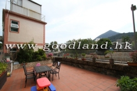 SAI KUNG Detached Village House For Sale | 2-Storey Classic