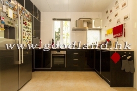 SAI KUNG Lower Duplex Village House For Sale | Greenery View