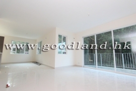 SAI KUNG Newly Renovated Village House For Sale | Greenery Setting