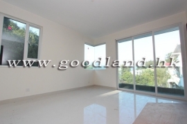 SAI KUNG Newly Renovated Village House For Sale | Greenery Setting