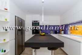 SAI KUNG Detached Village House For Sale | Deeded Garden & Pool
