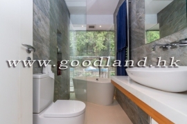 SAI KUNG Detached Village House For Sale | Deeded Garden & Pool