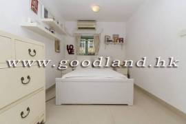 SAI KUNG Village House For Sale | Close to Town & High Ceiling