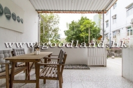 SAI KUNG Village House For Sale | Close to Town & High Ceiling