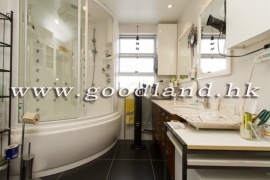 SAI KUNG Convenient Village House For Sale | Garden & 5BR