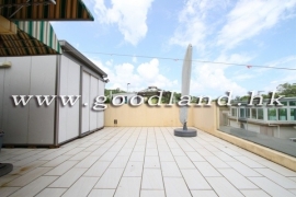 SAI KUNG Convenient Village House For Sale | Garden & 5BR