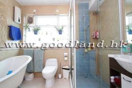 SAI KUNG Detached House For Sale | Modern Kitchen, Garden & Roof